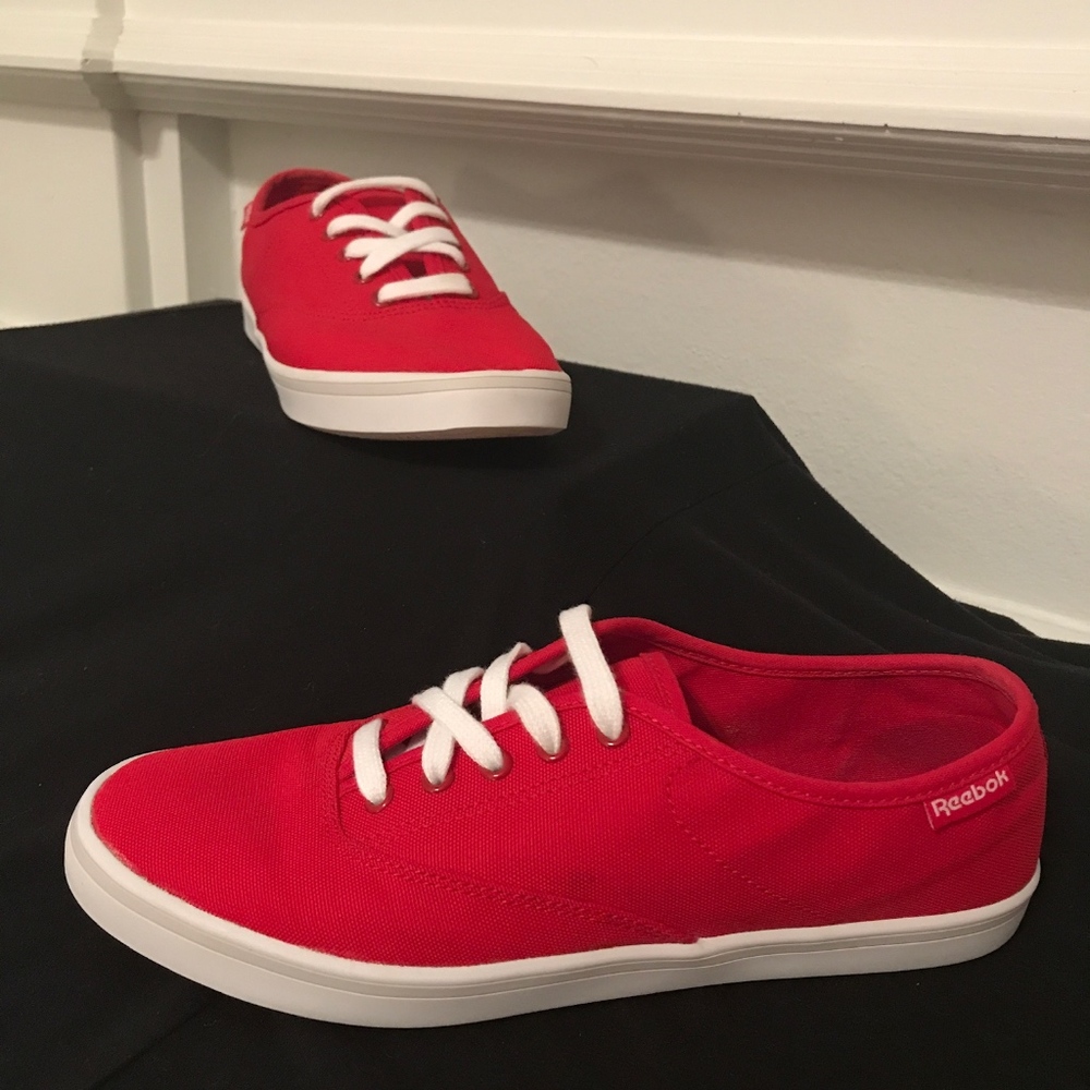 Red Reebok Lo Pro